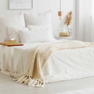 White Bed Set